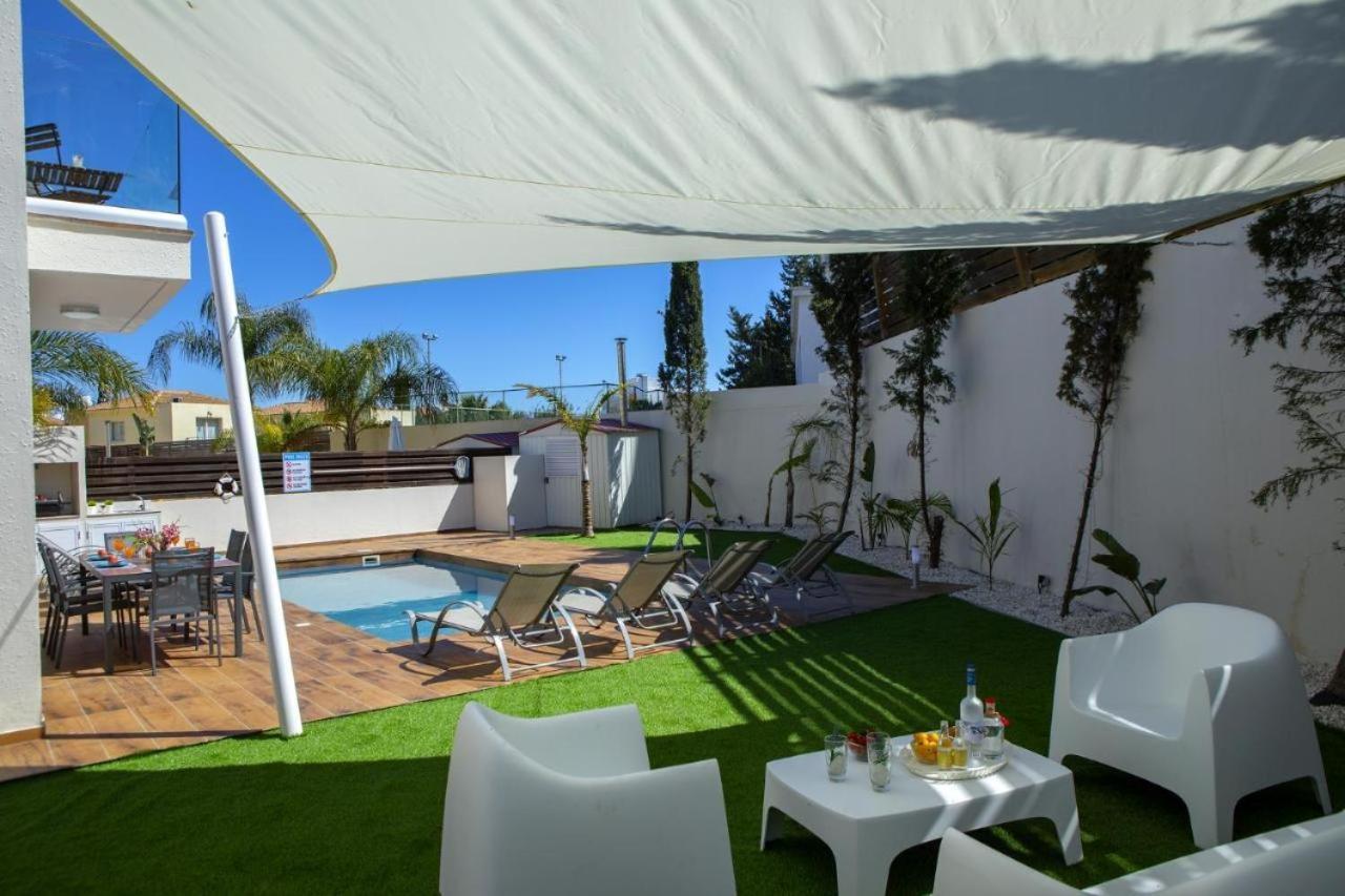Tsokkos Family Villa - Pool Garden Walk To Beach بروتاراس المظهر الخارجي الصورة